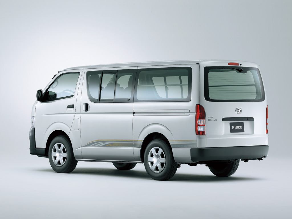 Toyota - Pictures of Toyota TMC Hiace Gallery